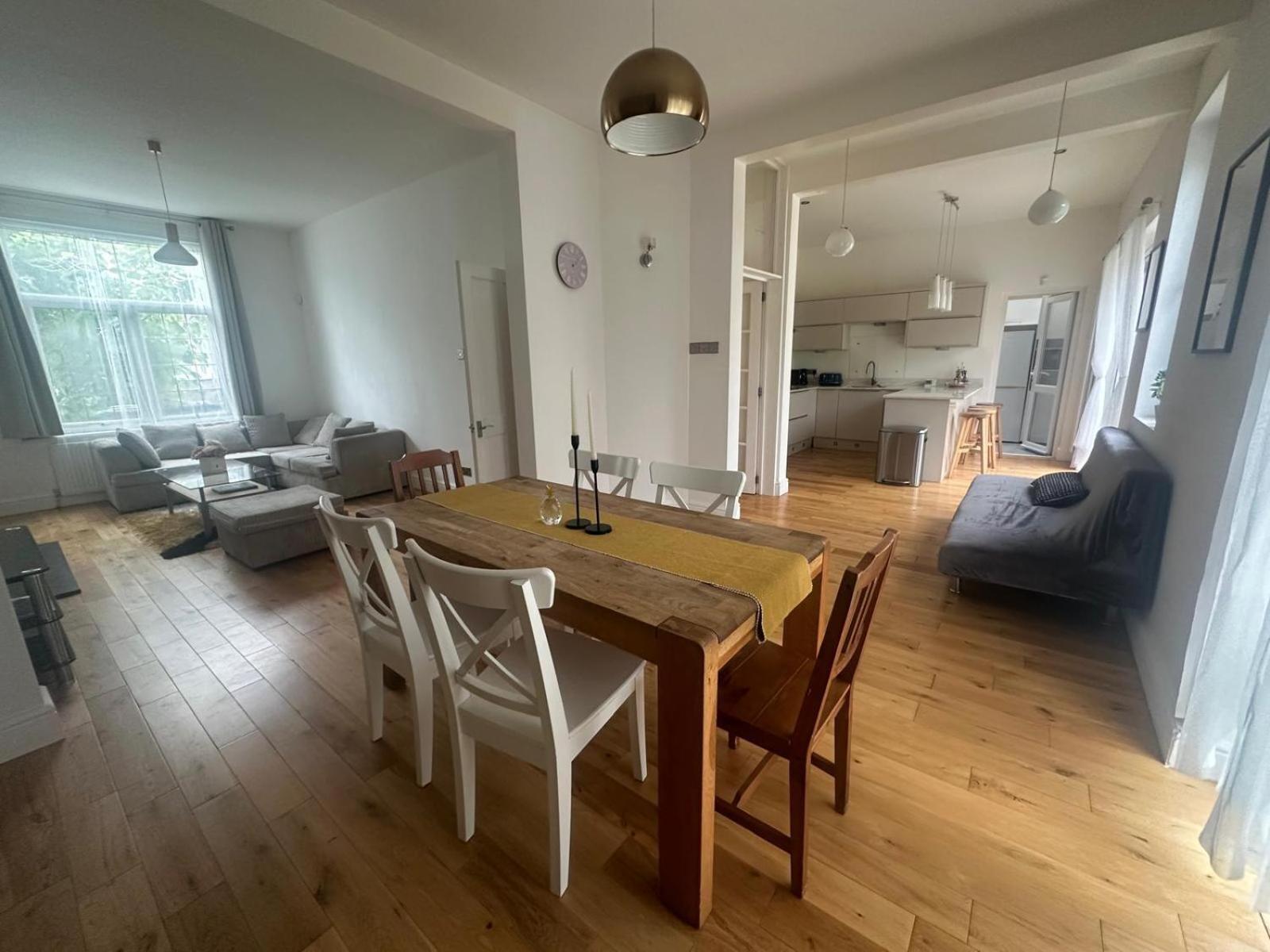 Luxurious Living 4 Bedroom Home Londen Buitenkant foto